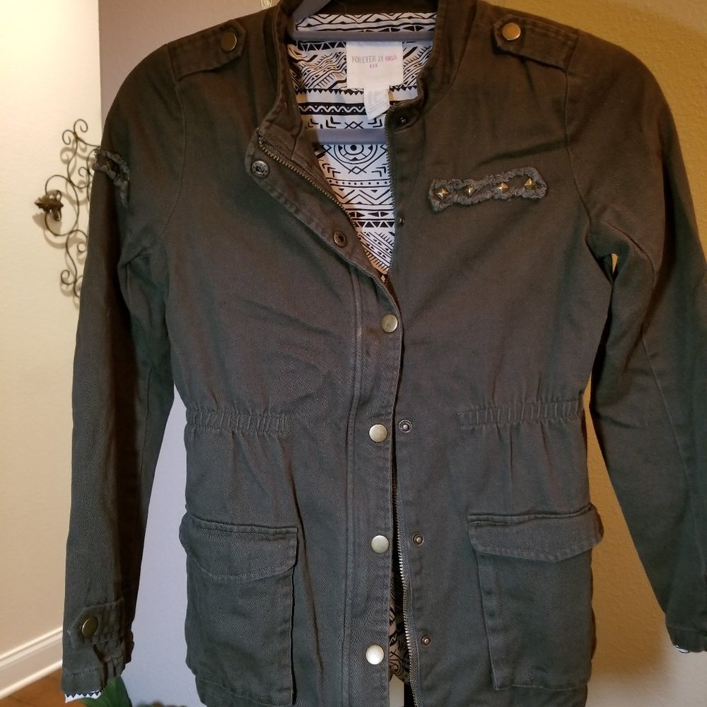 LAST CHANCE - DONATING SOON! Forever 21 Girls Bomber Jacket, Olive Denim, Lined